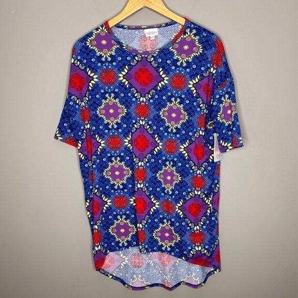 NWT Lularoe Irma abstract oversized tshirt - Picture 1 of 6
